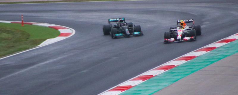 Lewis Hamilton and Sergio Perez battle in Turkey 2021